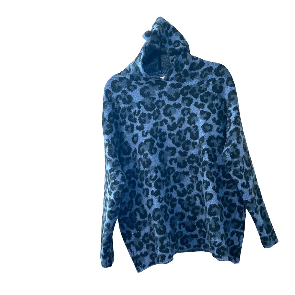 Workshop Republic Clothing Animal Print Fuzzy Hooded Soft Sweater Medium